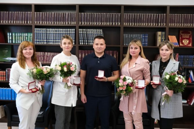 Анастасия Чащихина из Соликамска получила памятную медаль, учрежденную президентом РФ